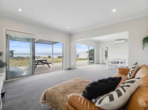 7 Barron Place, Omori