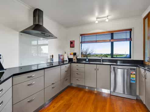 80 Brookes Road, Stratford