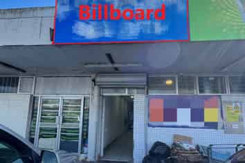 140sqm retail at  Mangere shopping center