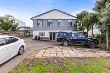 13 Williamson Avenue, Belmont