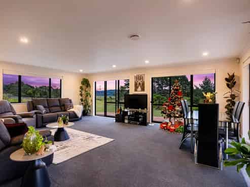 23 Tarrant Road, Helensville