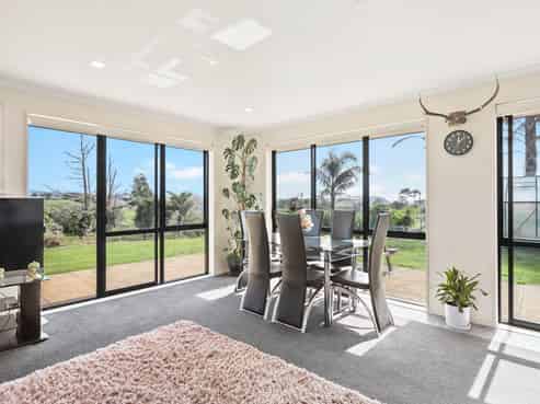 23 Tarrant Road, Helensville