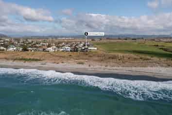 63 Omega Place, Coastlands