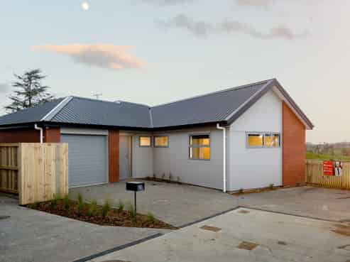 58 Scenic Rise, Rototuna North