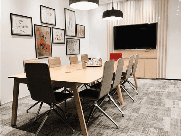 Flexible workspace in Regus 21 Queen Street