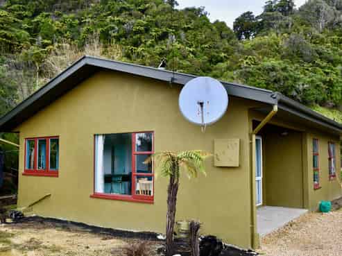 6 Horncastle Crescent, Karamea