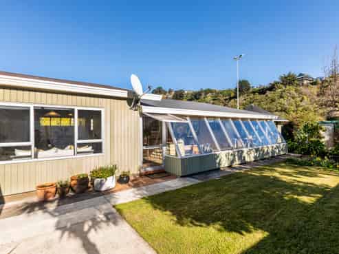 36 Wakatu Avenue, Moncks Bay