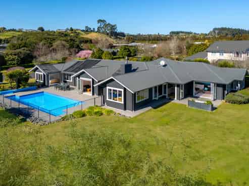 15 Pinasta Place, Oropi