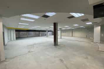 Big Retail Opportunity Available Now! 