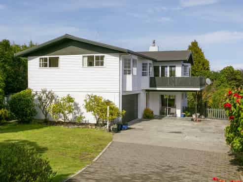 7 Titoki Avenue, Waipahihi