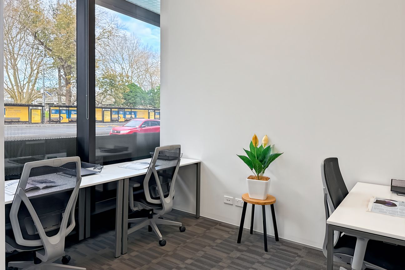 Office space for 2 persons in 155 Fanshawe Street - Widok 2