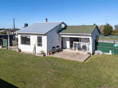 104 King Street, Pareora