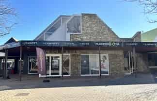 Retail Space in The Mall