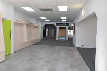 Retail Space in The Mall