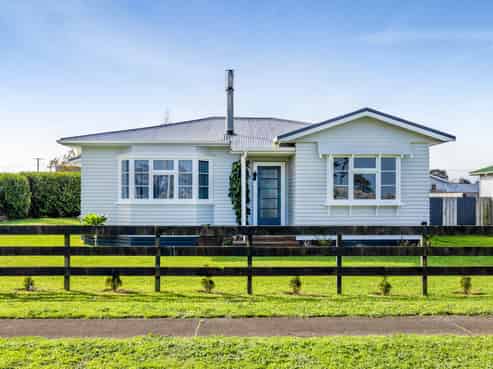 45 Kauae Street, Manaia