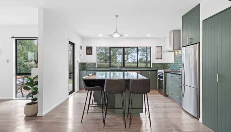 226 Papawai Road, Greytown