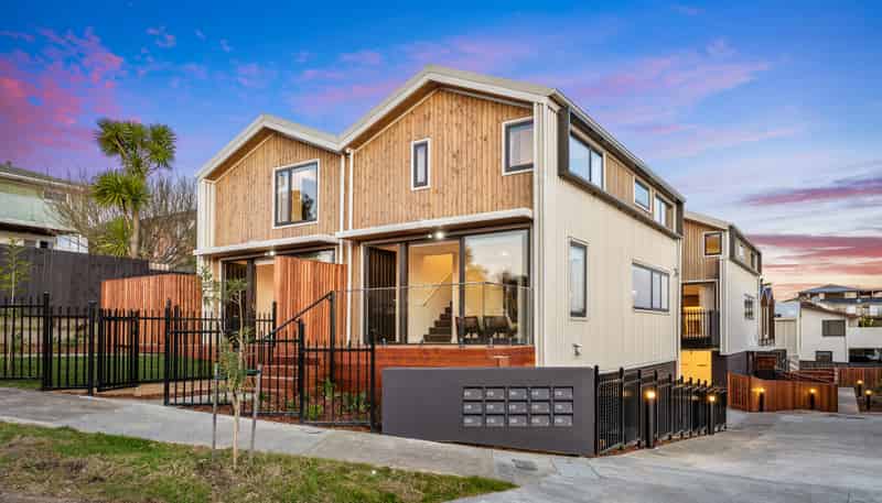 Lot 14/98 & 100 Walker Road, Point Chevalier