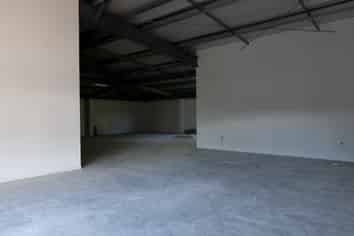 New Build Office or Retail Tenancy 221m2