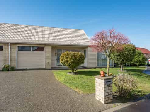 16/53 Parker Street, Motueka