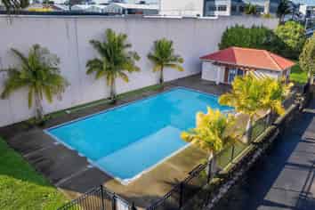 6E/30 Westward Ho Road, Glen Eden