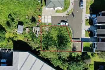 12 Hulme Place, Henderson