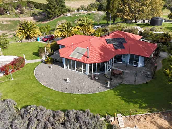 573a Whakapirau Road, Maraekakaho