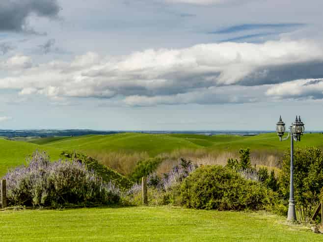 573a Whakapirau Road, Maraekakaho