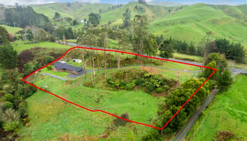 363 Limeworks Loop Road, Te Pahu