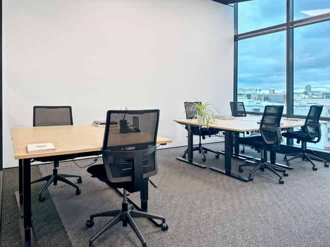 Many ways to work your way in Regus Cider Building