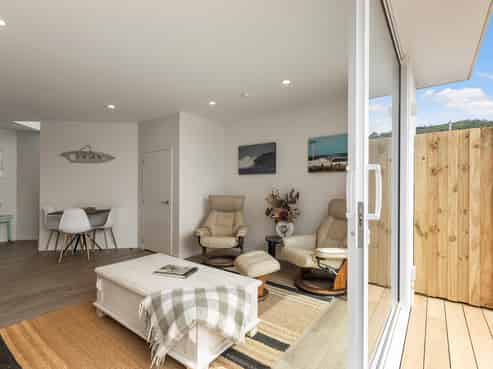 1/181 Onepu Road, Lyall Bay