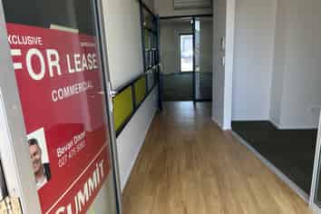 Ground-Floor Office in Central Richmond