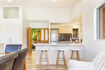 19 Te Aute Ridge Road, Bethells Beach