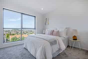3/16 Williamson Avenue, Belmont