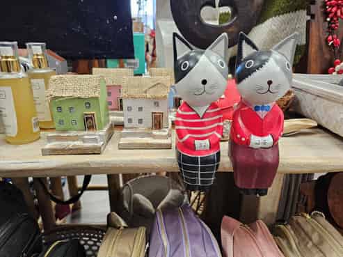 Clothing and Homewares - Importer and Retailer
