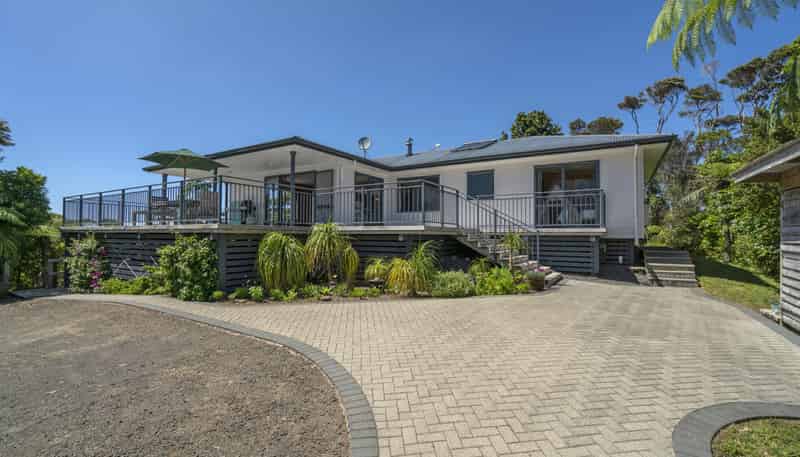 595 Boat Harbour Road, Whenuakite, Tairua