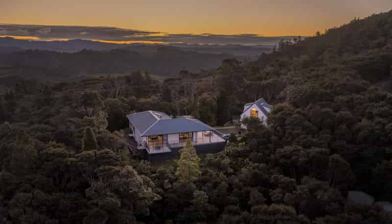 595 Boat Harbour Road, Whenuakite, Tairua