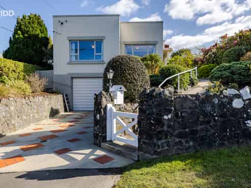 217 Highcliff Road, Shiel Hill