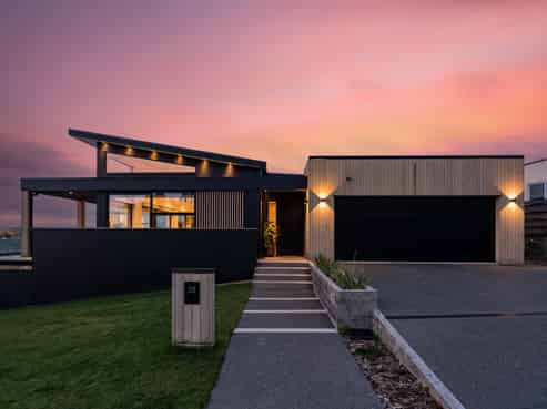 33 Botanical Heights Drive, Waipahihi