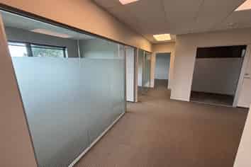190 =sqm central Paraparaumu a Grade Office