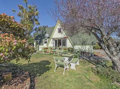 27 West Street, Glentunnel