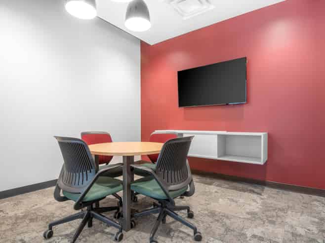 Office space for 2 persons in Constellation Drive