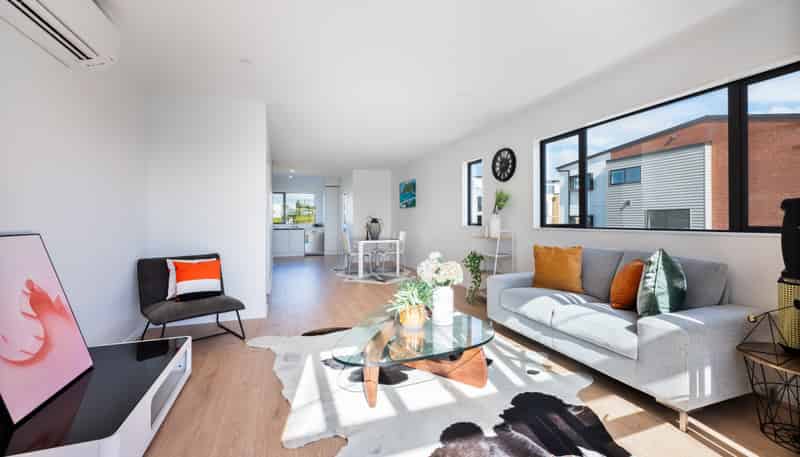 81 Settlers Avenue, Hobsonville