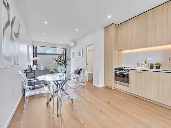 121 Hadlow Terrace, Grey Lynn
