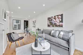121 Hadlow Terrace, Grey Lynn