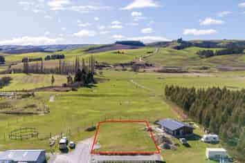 12 Kaylea Lane, MILLERS FLAT