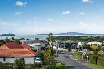 4/32 Coates Avenue, Orakei