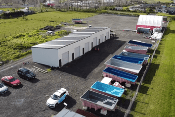 DAIRY FLAT SECURE YARD SPACE
