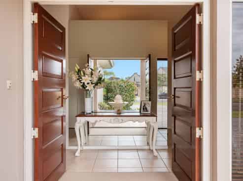 2 Sissinghurst Court, Bethlehem
