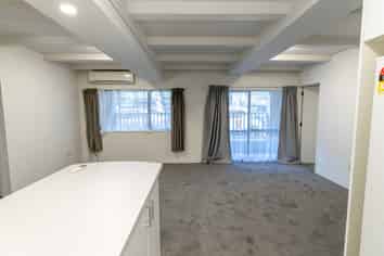 Flat 1/2 Ethel Benjamin Place, North Dunedin