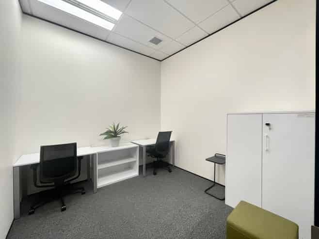 Flexible work and meeting space in Carlton Gore